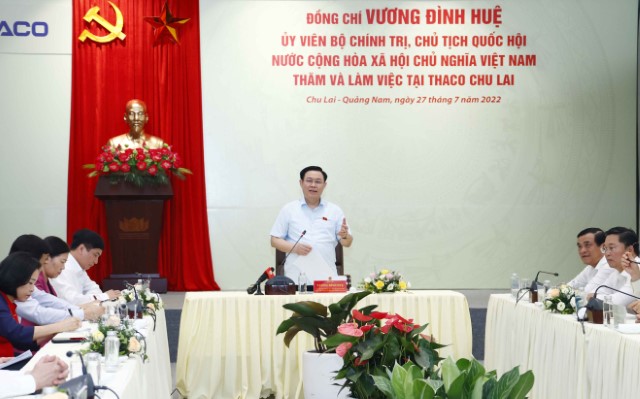 CHỦ TỊCH QUỐC HỘI VƯƠNG ĐÌNH HUỆ THĂM VÀ LÀM VIỆC TẠI THACO CHU LAI